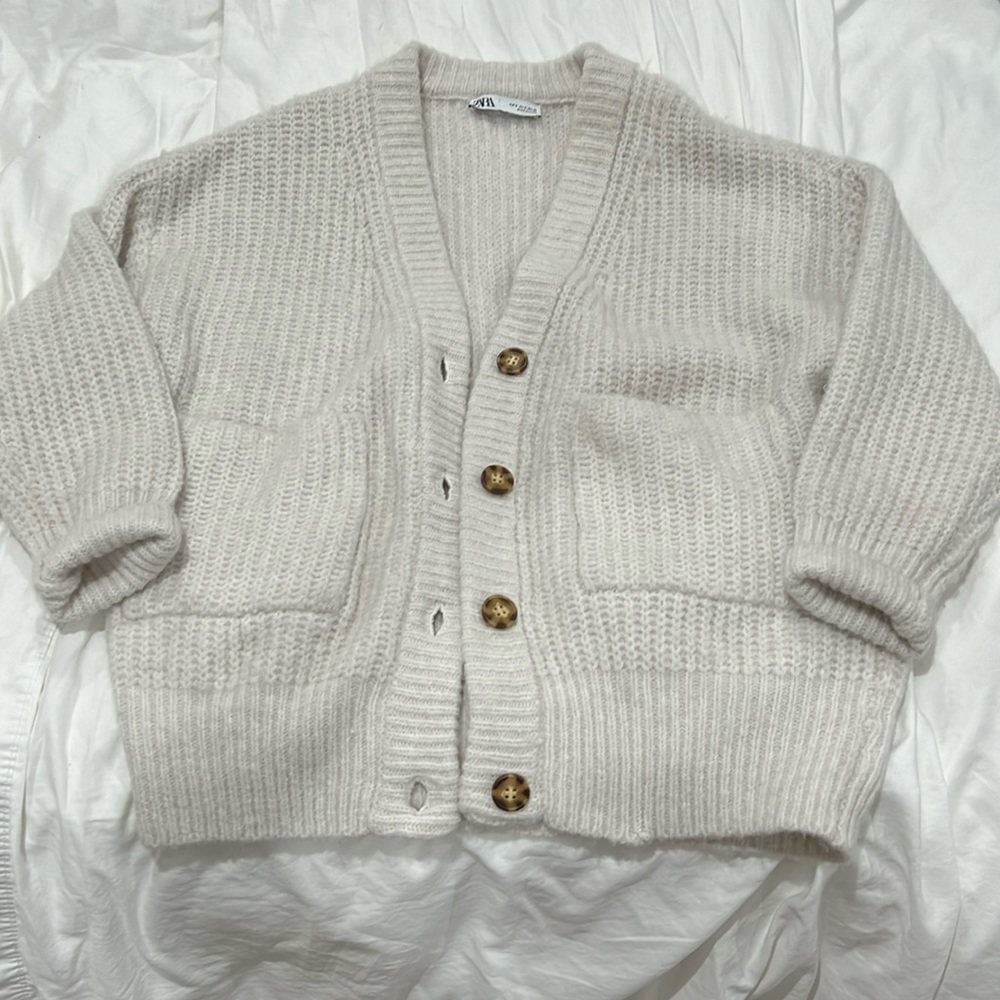 Zara oversized knit off white cardigan S